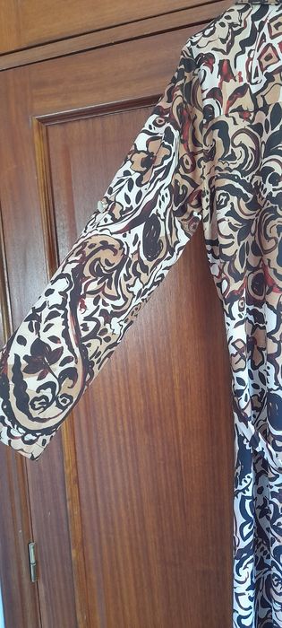 Vestido camiseiro comprido