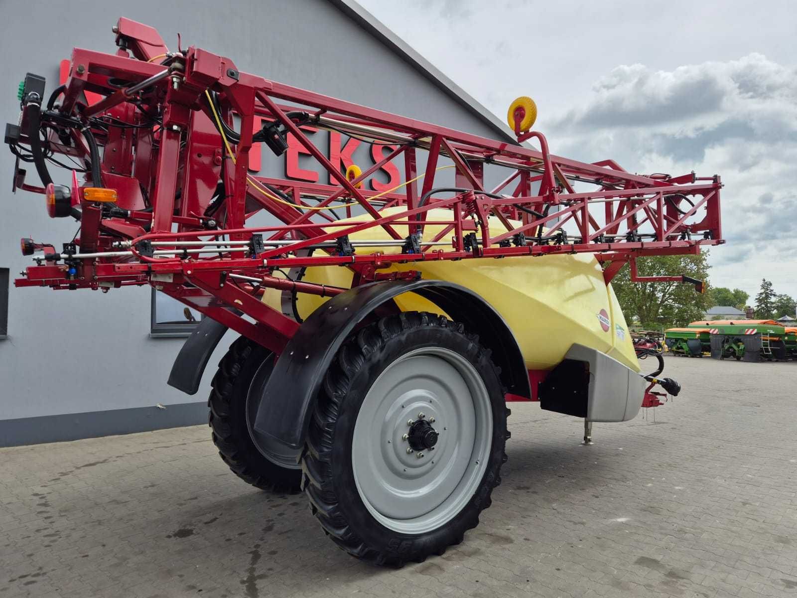 Opryskiwacz Hardi Commander 4400l 24m 2010r HC5500 Skrętne koła