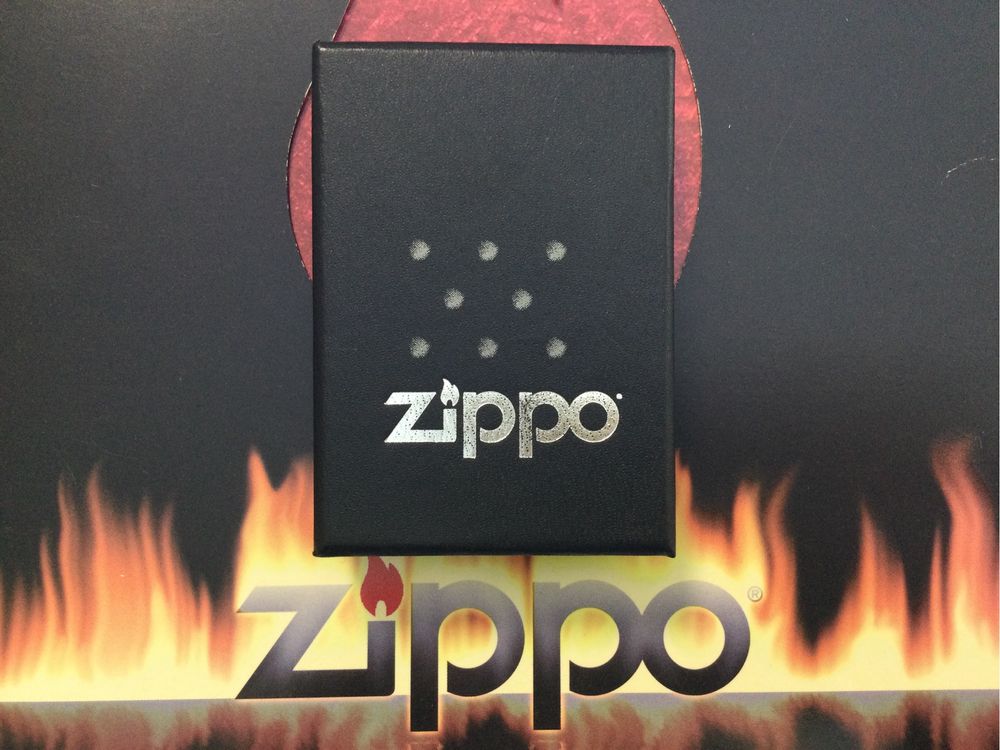 Новая оригинальная зажигалка Zippo Logo 295992