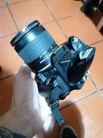 Máquina Nikon D40X