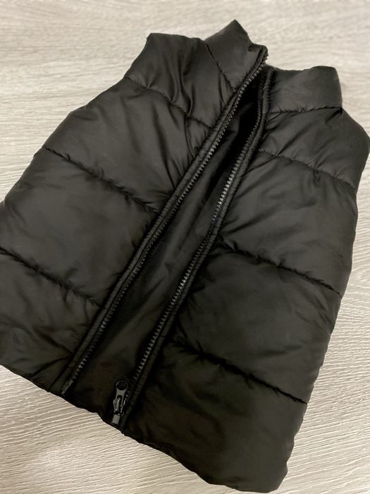 Продам дитячу куртку,і безрукавку в Ідеальному стані!