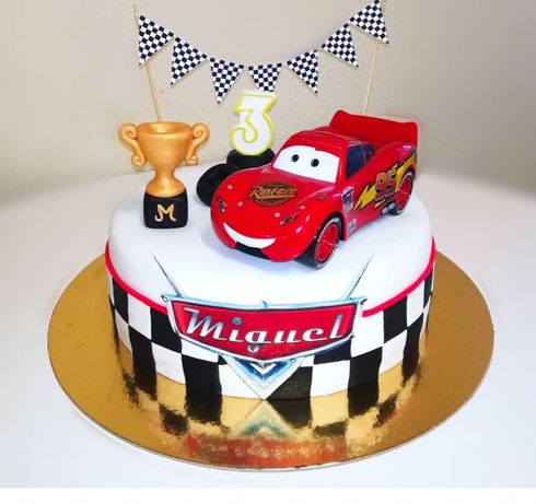 Topo de bolo , festa aniversário ”carros”