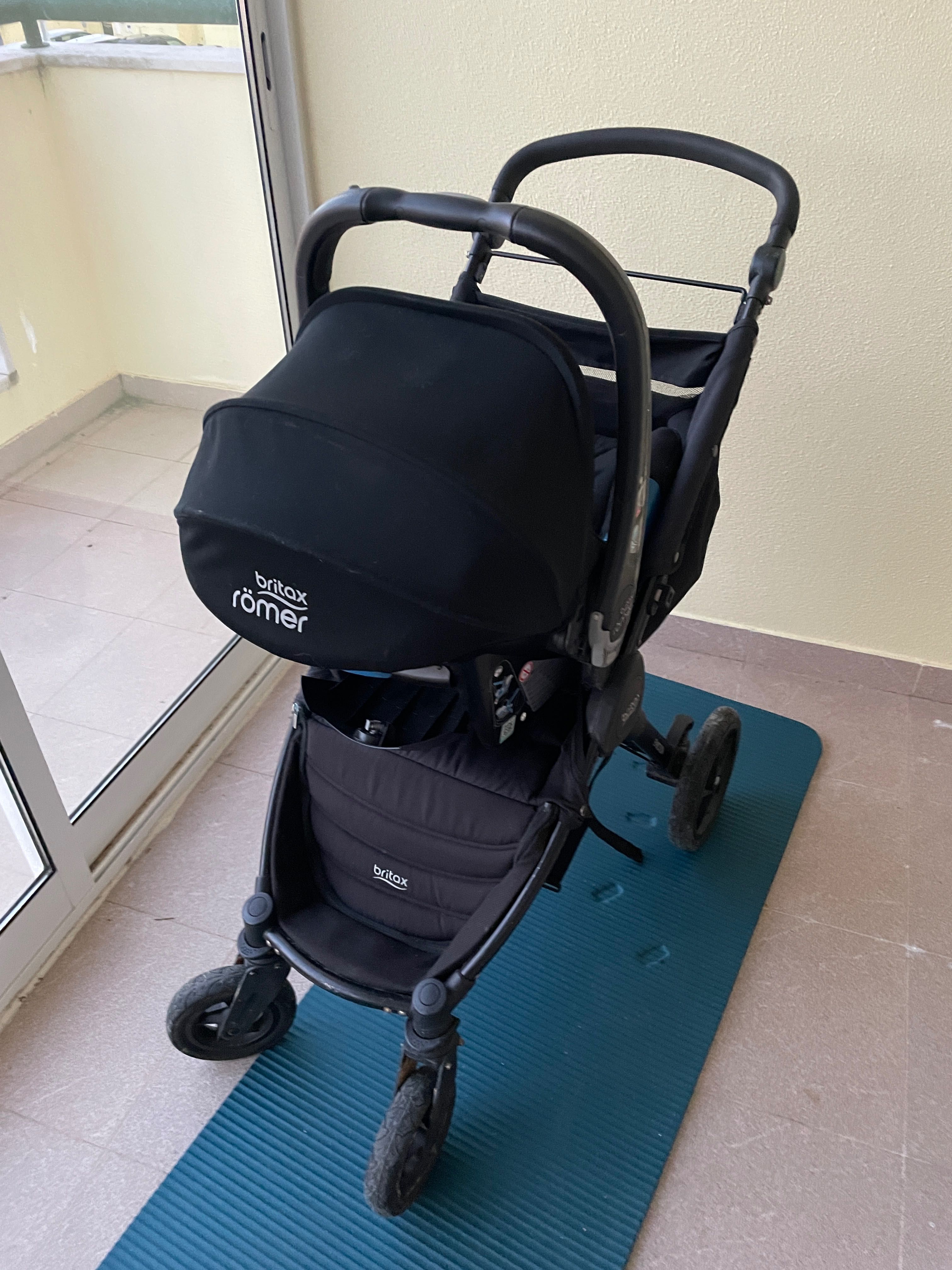 Ovo Babycock Britax Rommer - Baby Safe