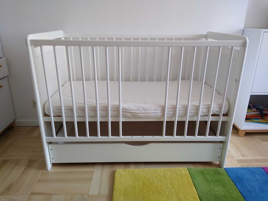 2w1 Łóżeczko dziecięce - tapczanik z szufladą 120x60