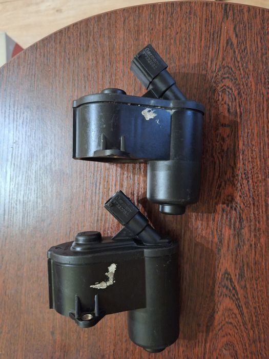 електродвигун регулювання гальма на АУДІ А6 С6 в доброму стані