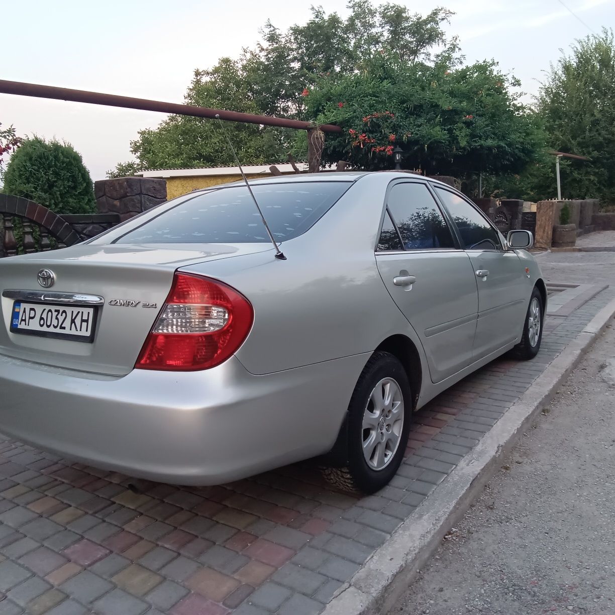 Toyota Camry 30  3600 $