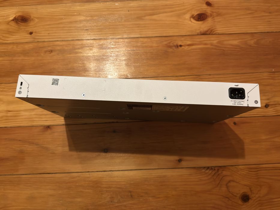 Switch CISCO CBS350-24T-4G