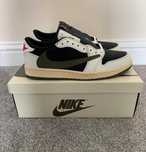 Buty Nike Retro Low OG SP r.41/ jordan 1/Olive / Travis Scott