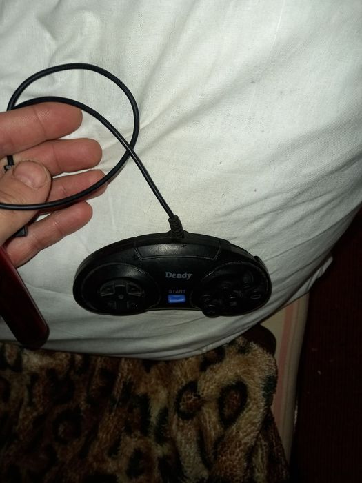 Продам джойстик 16 бит