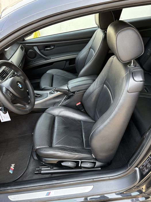 BMW 320D E92 2011