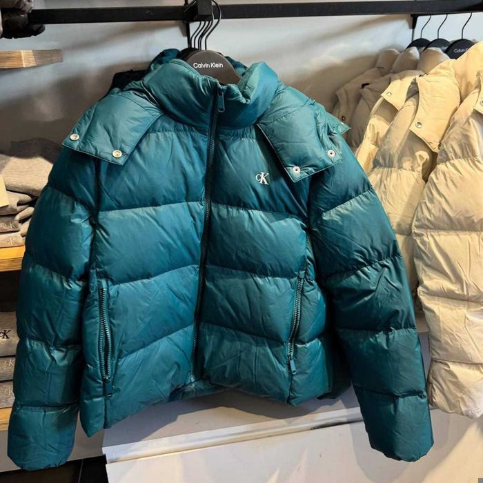 Куртка зимова жіноча calvin klein М, Л