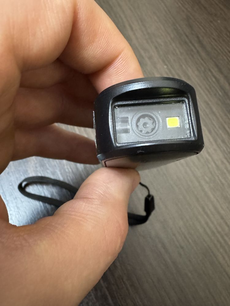 Портативный Bluetooth 2D/QR сканер Syble XB-M60