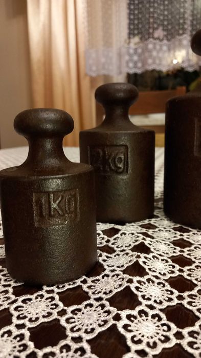 Stare odważniki żeliwne 0,5;1; 2;3;5;10kg odważnik żeliwny