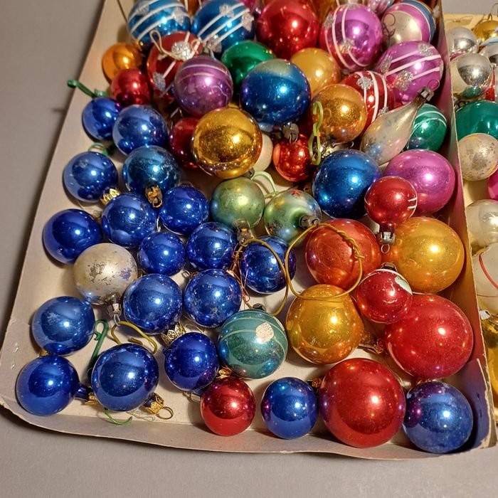 Mix bombek małych 125szt szklane prl