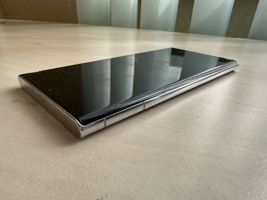 Samsung s 22 ultra 12/256