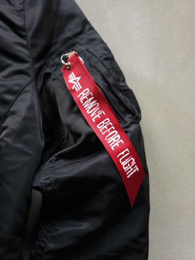 Куртка Бомбер МА 1 alpha industries Ma 1 bomber