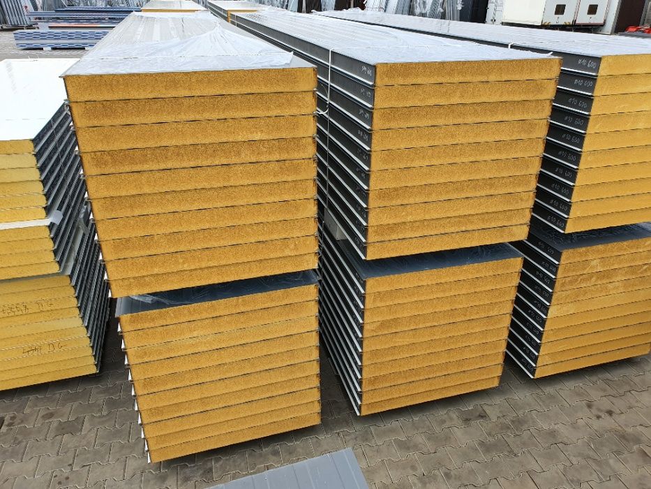 Płyta Warstwowa Płyty Warstwowe PIR ściana dach Płyta obornicka NOWA