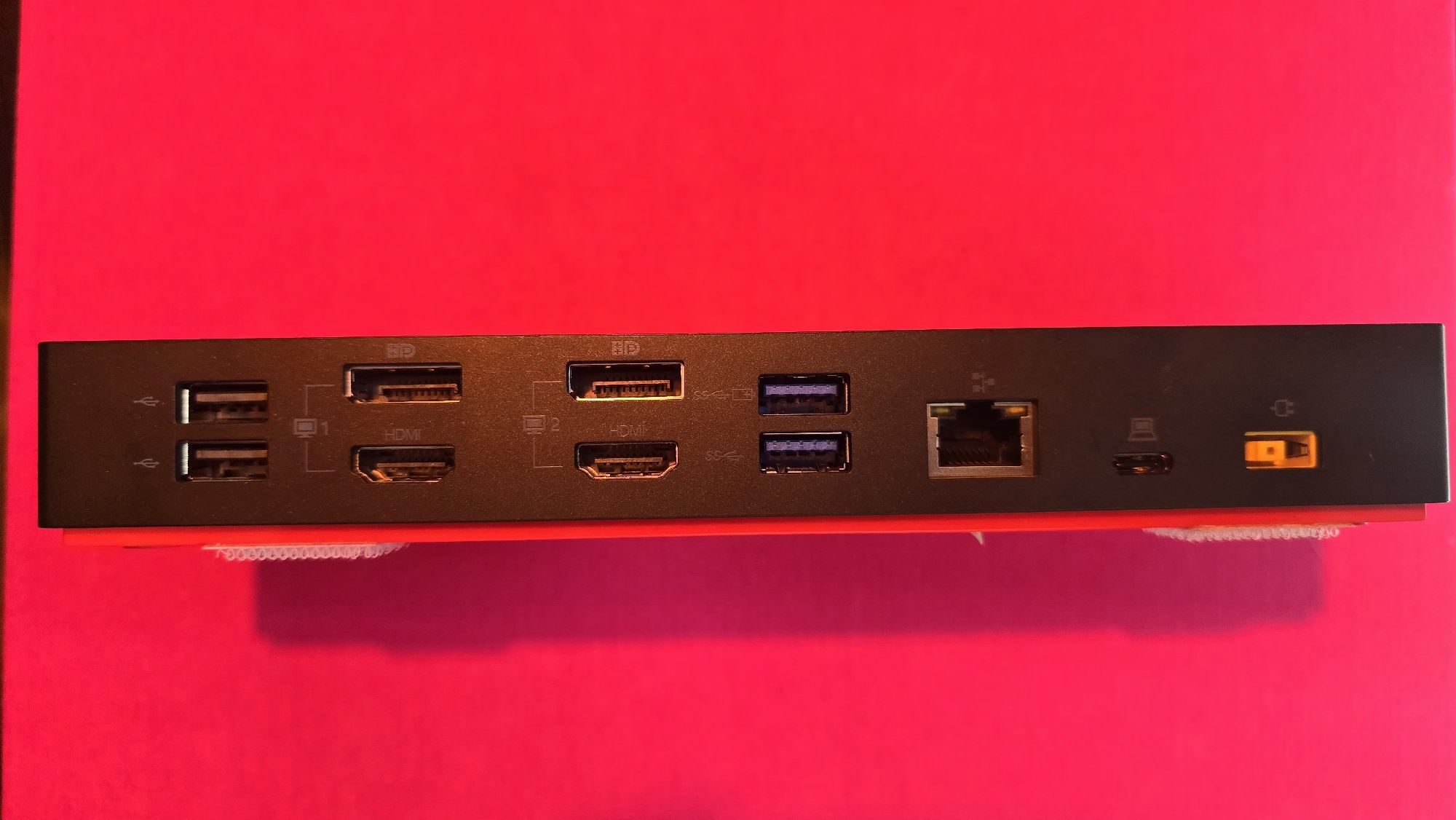 Stacja dokująca ThinkPad, 2 monitory dla Windows, Linux i Macbook