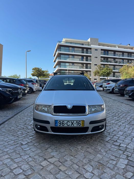 Skoda Fabia break 1.2 gasolina 64 cv único dono ( 135.600 km )