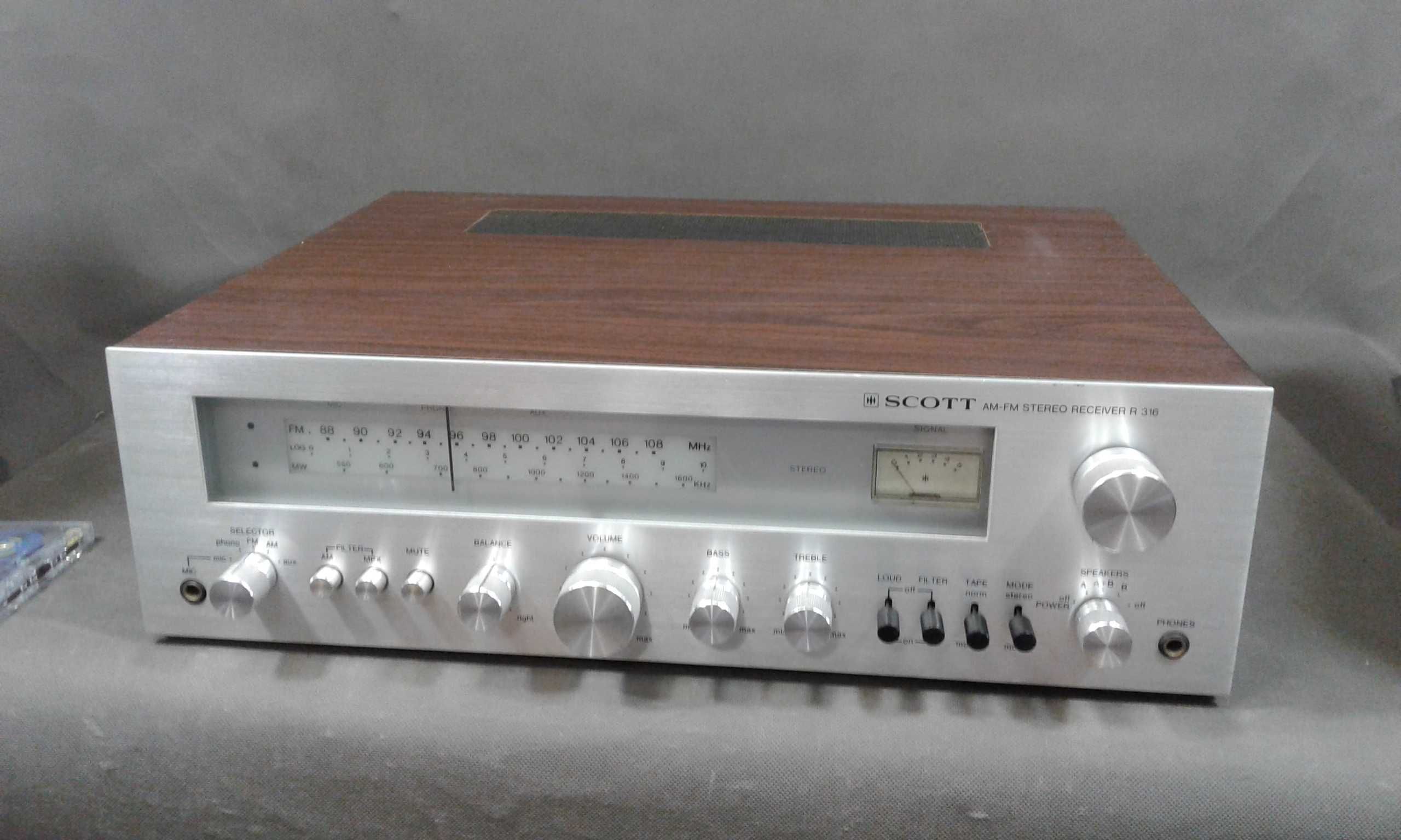 SCOTT R-316,amplituner stereo,vintage