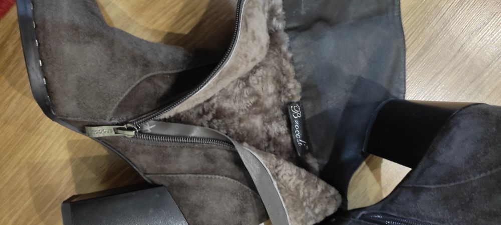 Чоботи жіночі зимові