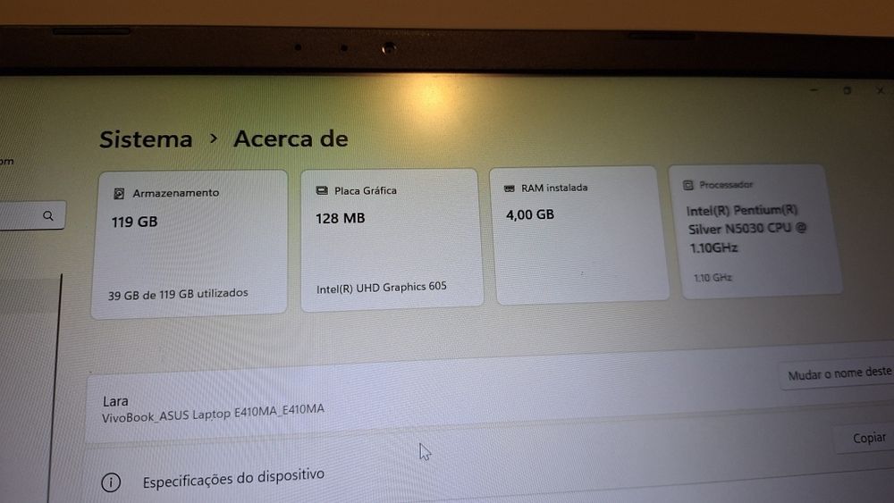 Asus LapTop E410MA