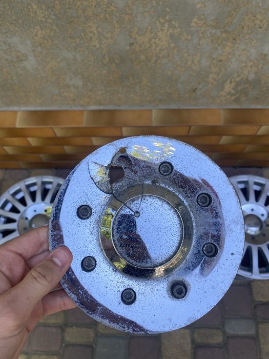 Продам три диски R14 4x114.3