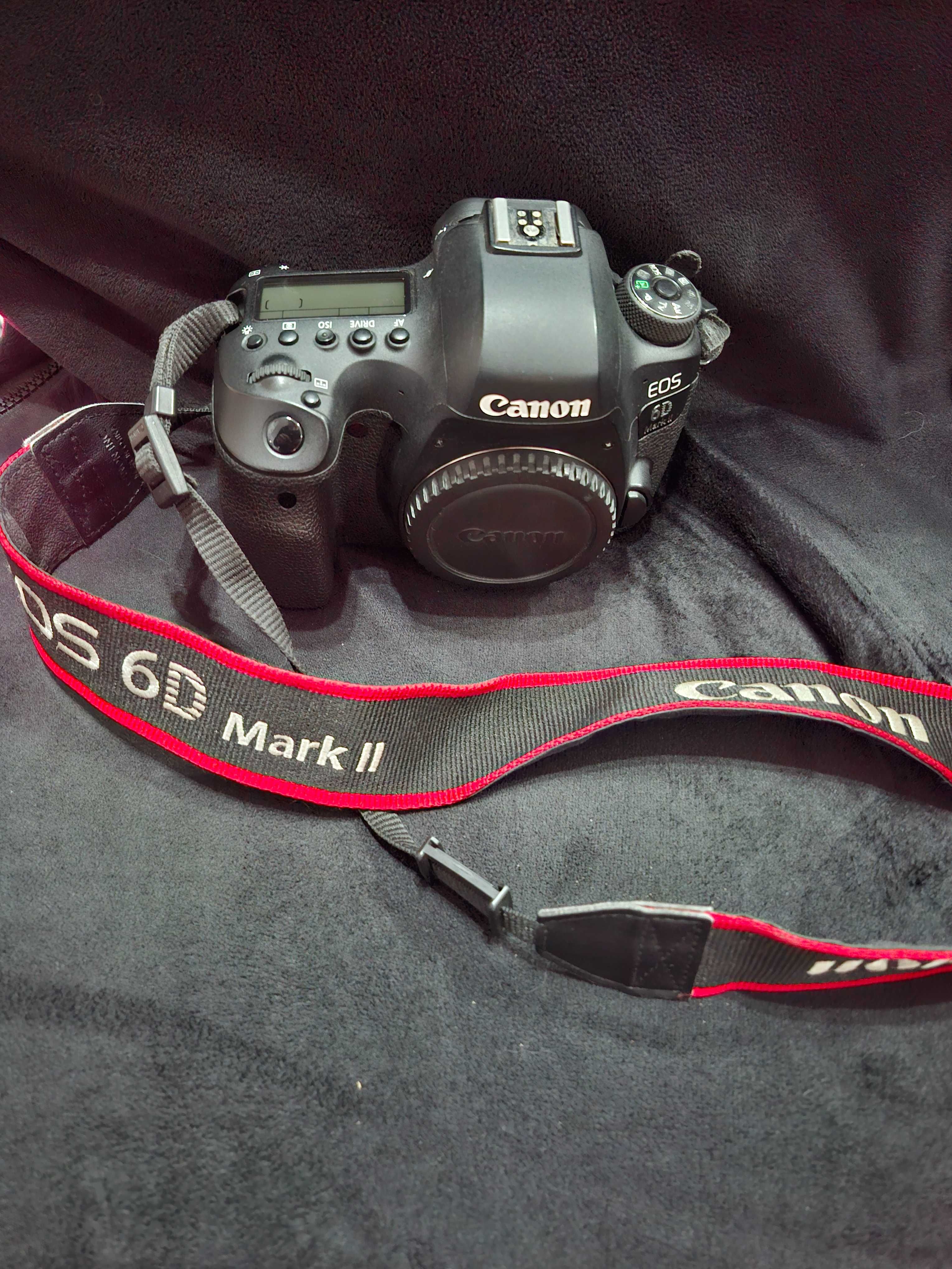 ZADBANY Aparat Canon EOS 6D Mark II torba 2x aku ładowarka lustrzanka
