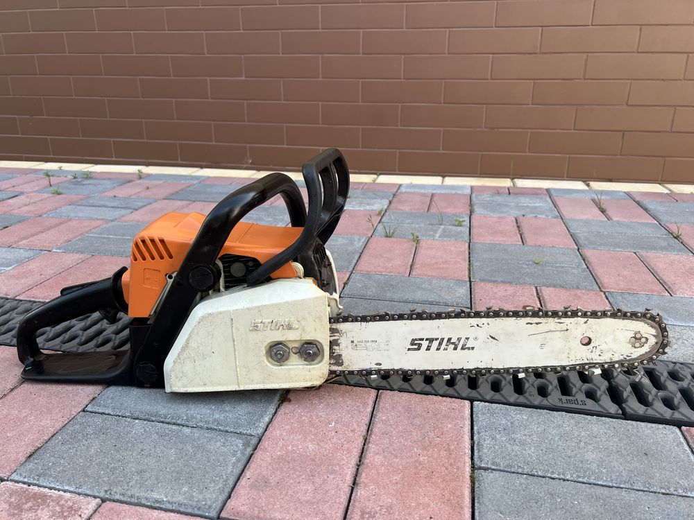 Бензопила Stihl ms 180. Штіль 180. Штиль 180.