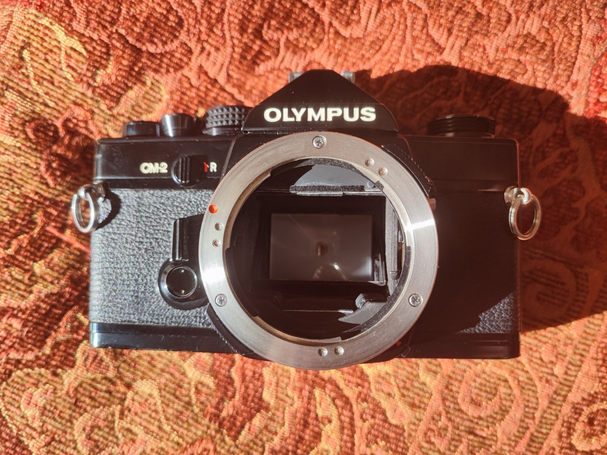 Olympus OM-2 класична плівкова камера