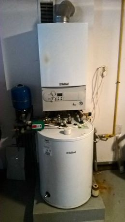 Zestaw kocił VAILLANT 25 kW + 100L zasobnik ciepłej wody użytkowej
