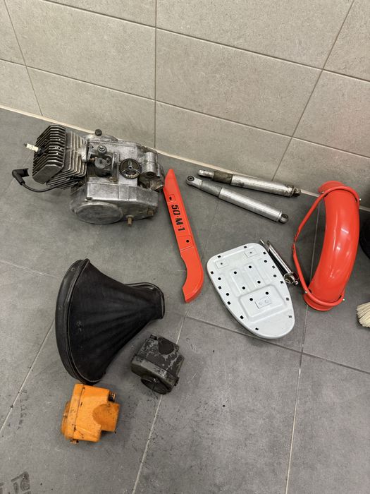 Sprzedam czesci romet motorynka m1 m2 m3 pony silnik 023