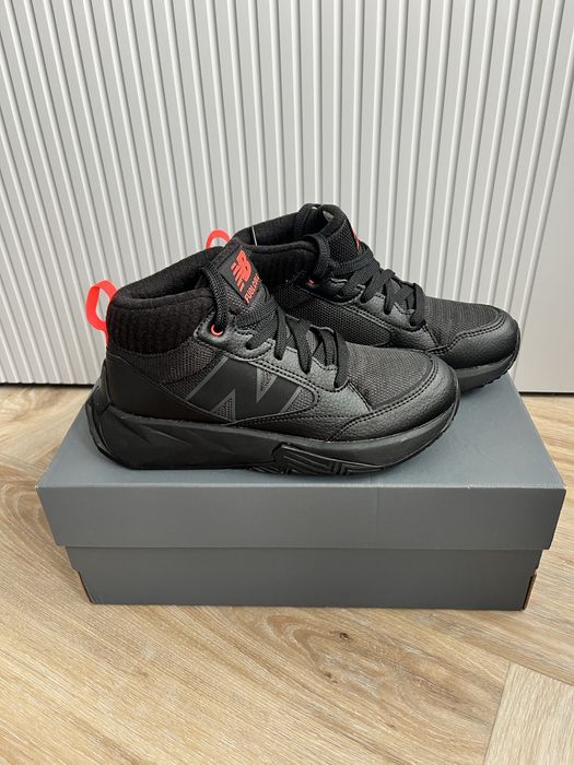Нові черевики дитячі підліток New Balance 800 GT800TBB 35.5 p US 3.5