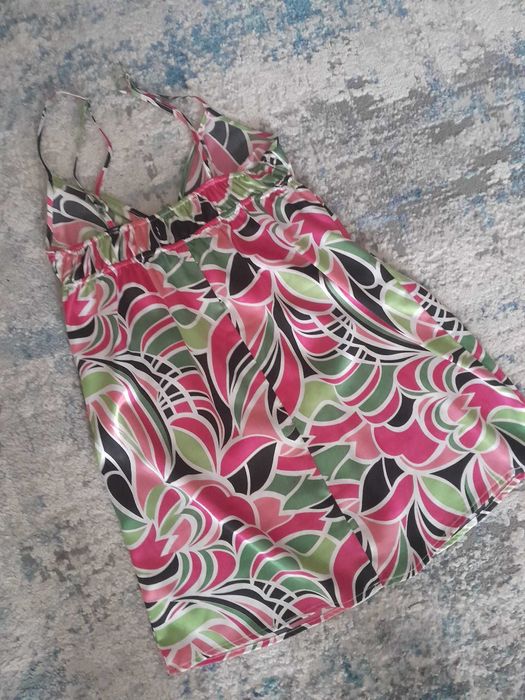 Top de alças tamanho M