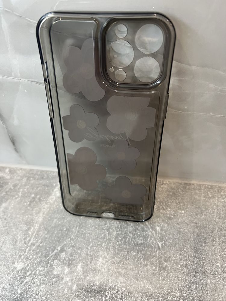 Case etui iPhone 13 pro max ochrona aparatu szary kwiaty purple