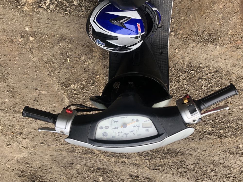 Скутер Yamaha jog sa 16