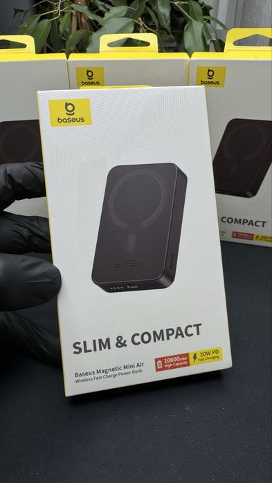 Якісний павербанк для айфон з Магсейф 10000 mAh Baseus 20w powerbank