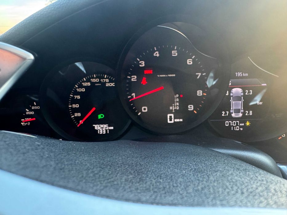 Porsche 911 Carrera S 2013r. 3.4  - 350KM •	Przebieg  78295 km