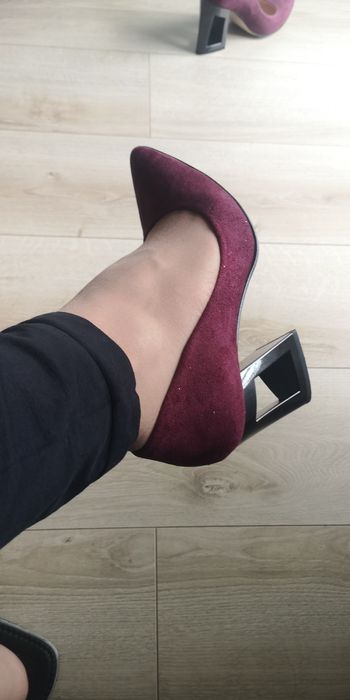 Damiss czułenka skóra 37 obcas