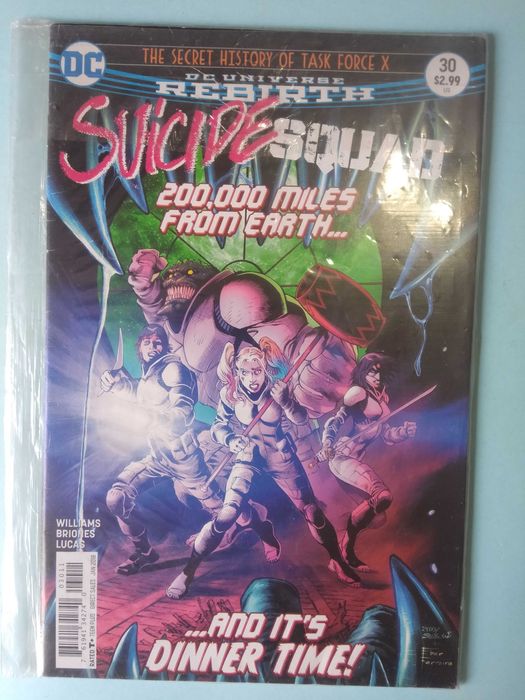 8 Comics da DC Superboy / Suicide Squad com plastic bag