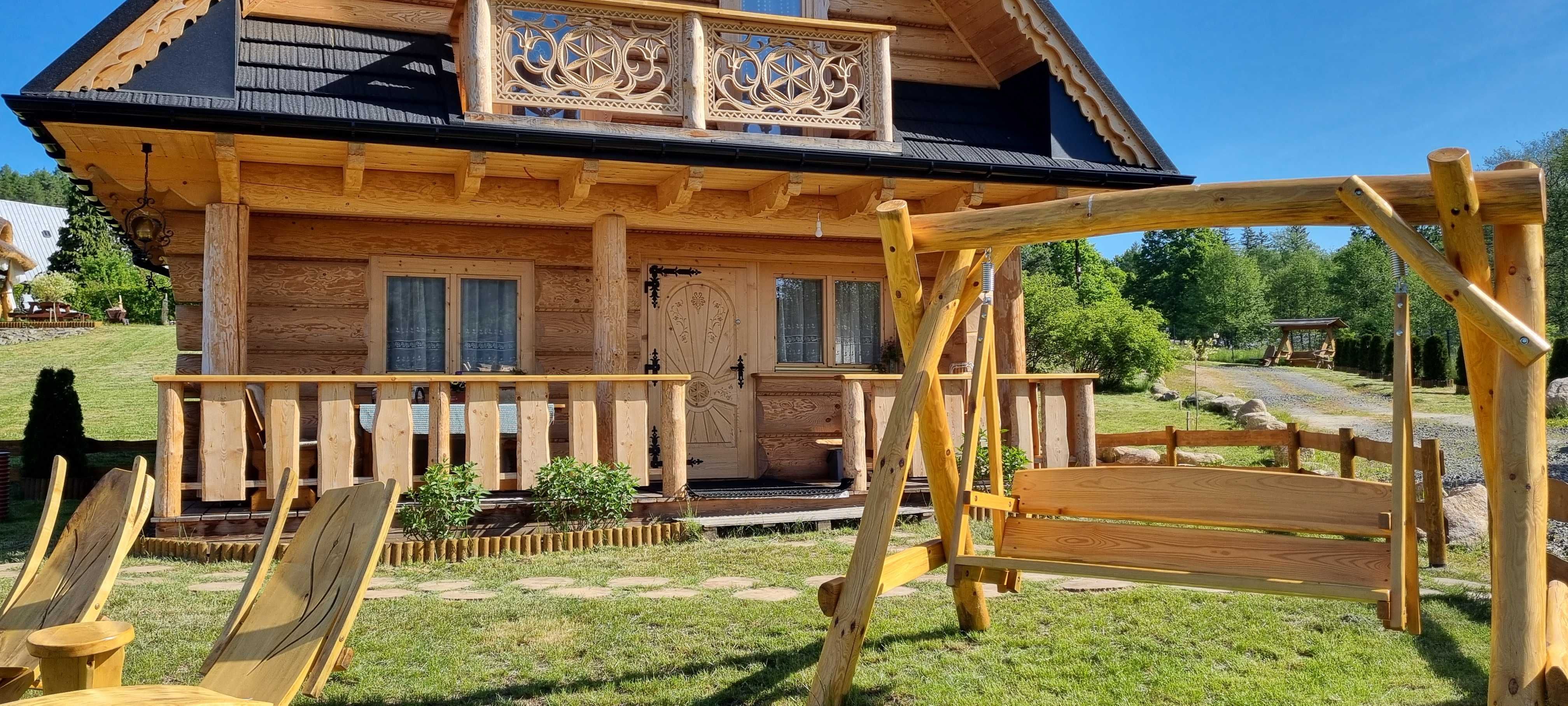 Karpacz - Sosnówka  Domek  Góraleczka  z widokiem na góry .