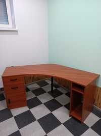 Офисный стол, стул,стилажи, стойка регистрации
