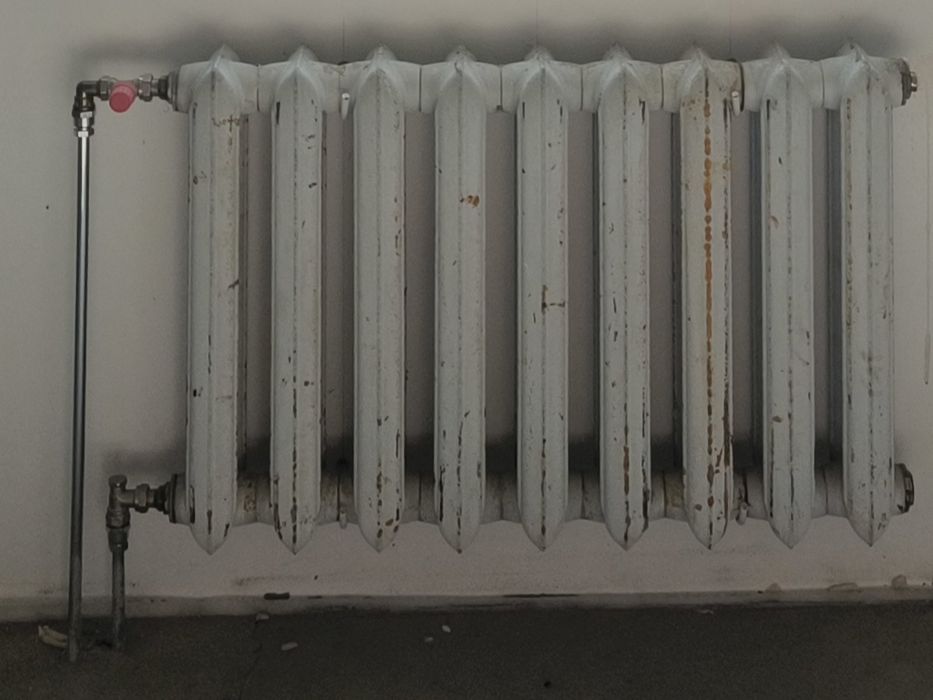 Чавунні радіатори, чугунные радиаторы, батареи,батареї