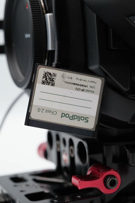 Blackmagic URSA 4K + rig Zacuto + SolidPod CFast 2.0, super stan