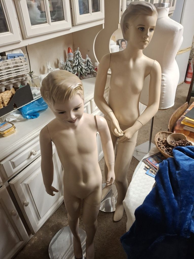 Manequin criança, busto gravida