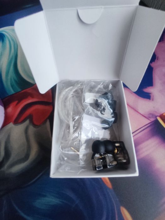 Продам навушники KZ-ZS10 Pro 2 wired