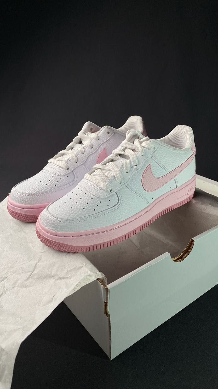 Кросівки жіночі Nike Air Force 1 Gs Elemental Pink