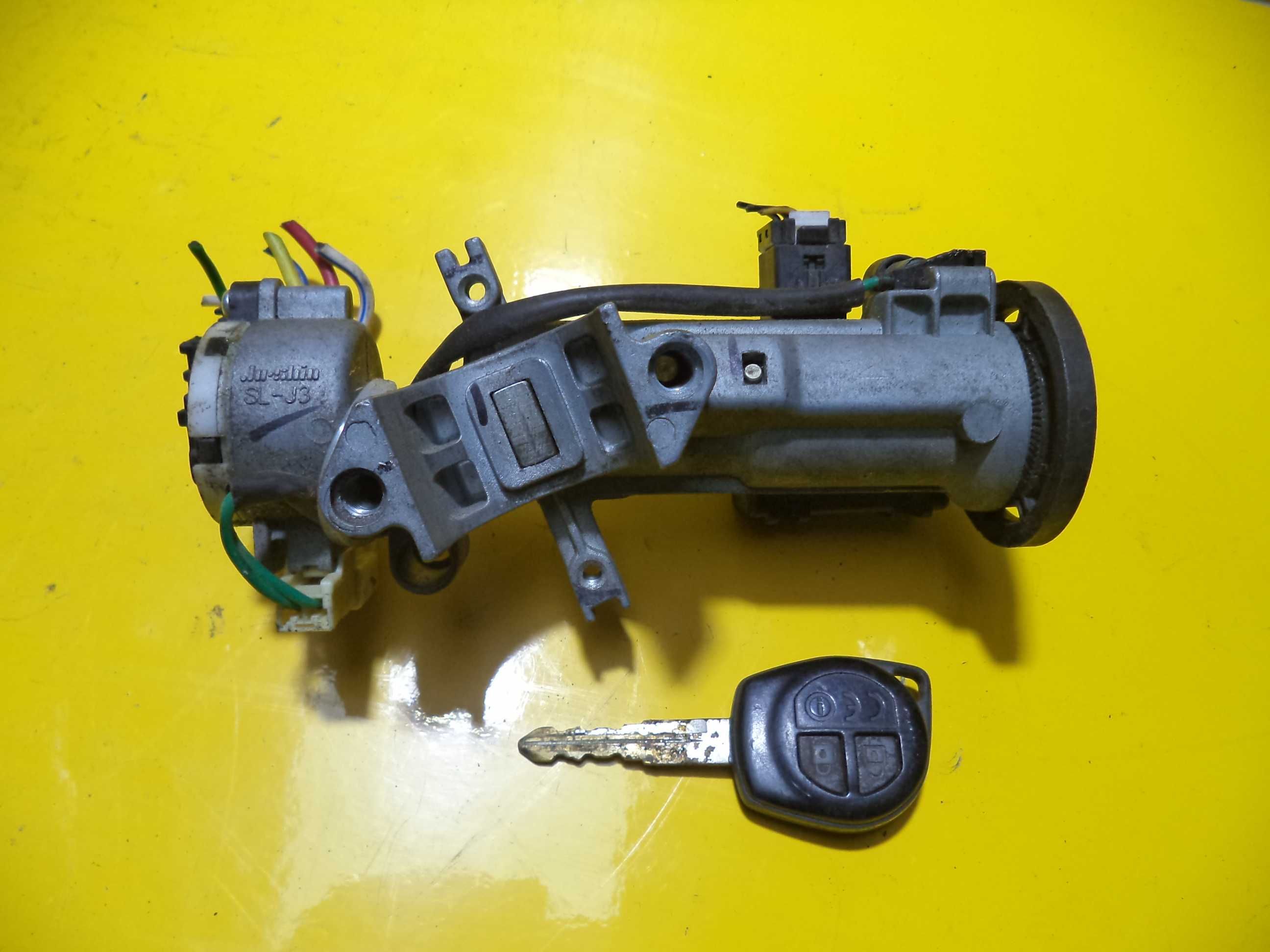 Замок зажигания Suzuki Alto Nissan Pixo