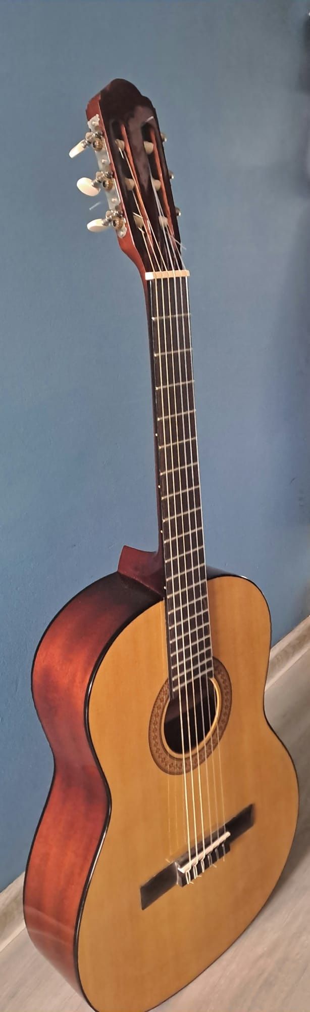 Gitara akustyczna
