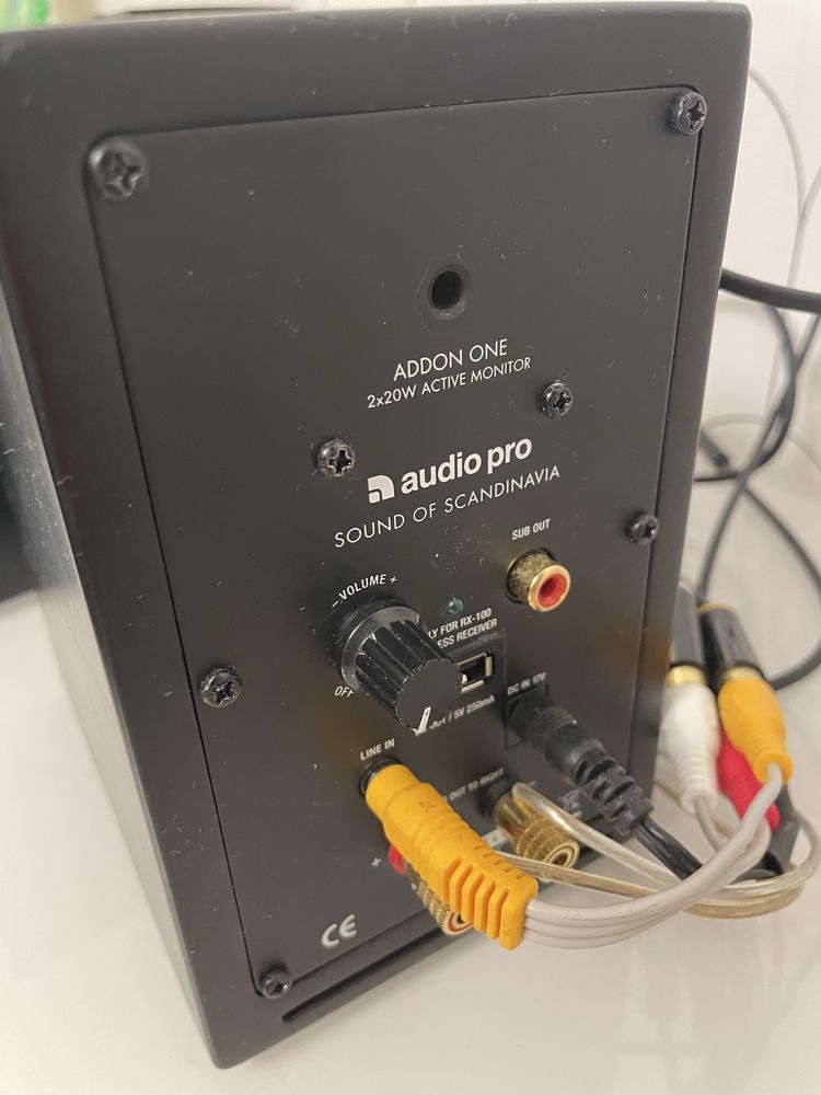 Aktywne monitory audio pro addon one idealny stan